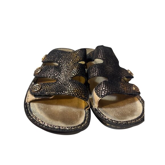 Alegria By PG Lite Womens Black Slip-On Sandals With Adjustable Straps & Gold Ac - Picture 2 of 7